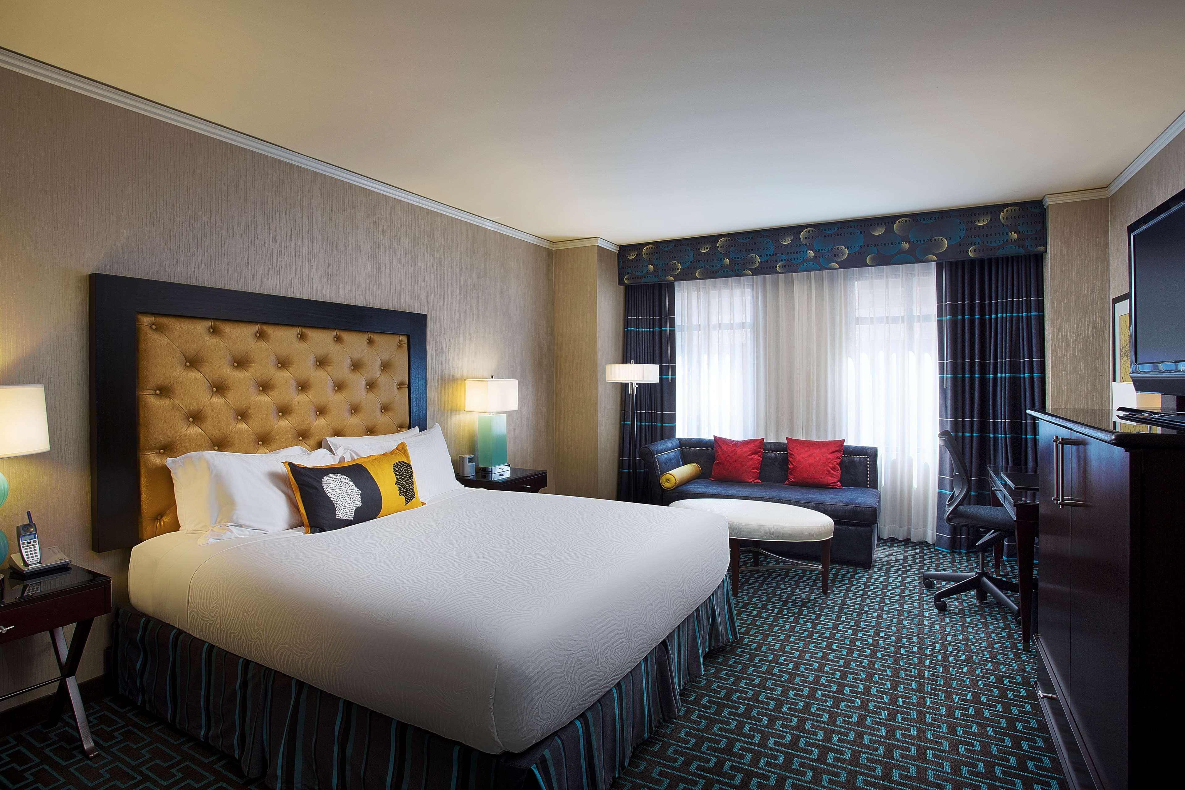 Juniper Hotel Cupertino, Curio Collection By Hilton Eksteriør billede